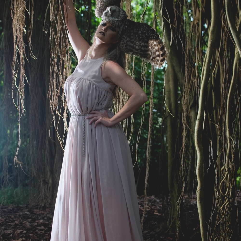 Dress - Picture 7 of 7
